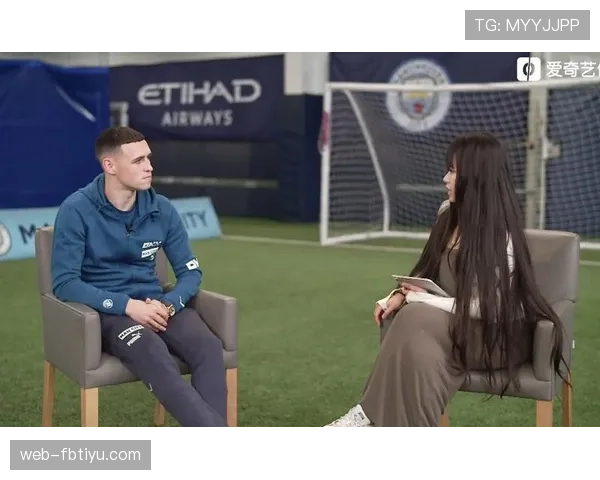 萨卡与福登：边路核心和中路组织者的功能差异解析