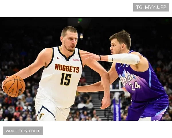 保罗挡拆组织牵制约基奇，较单打更多创造三分机会